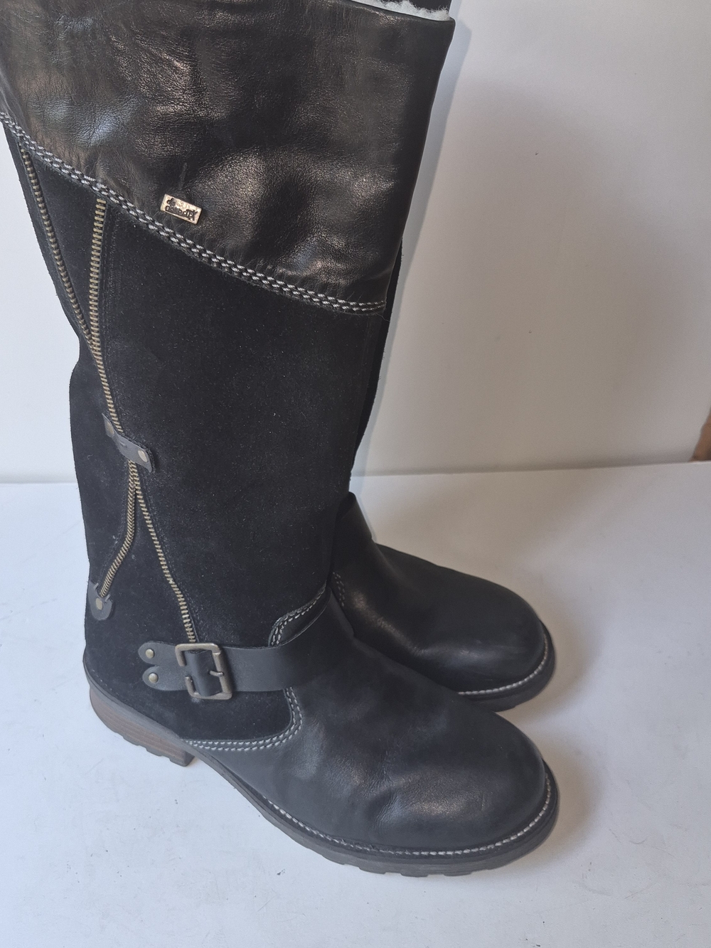 Rieker Black Leather and Suede Sherpa Lined Buckle Boots - 9